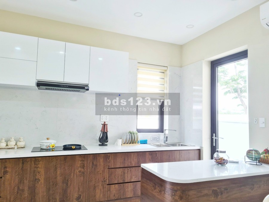 Cho thuê nhà nguyên căn Suncasa Central ngay khu công nghiệp Visip II liên hệ 0815051802