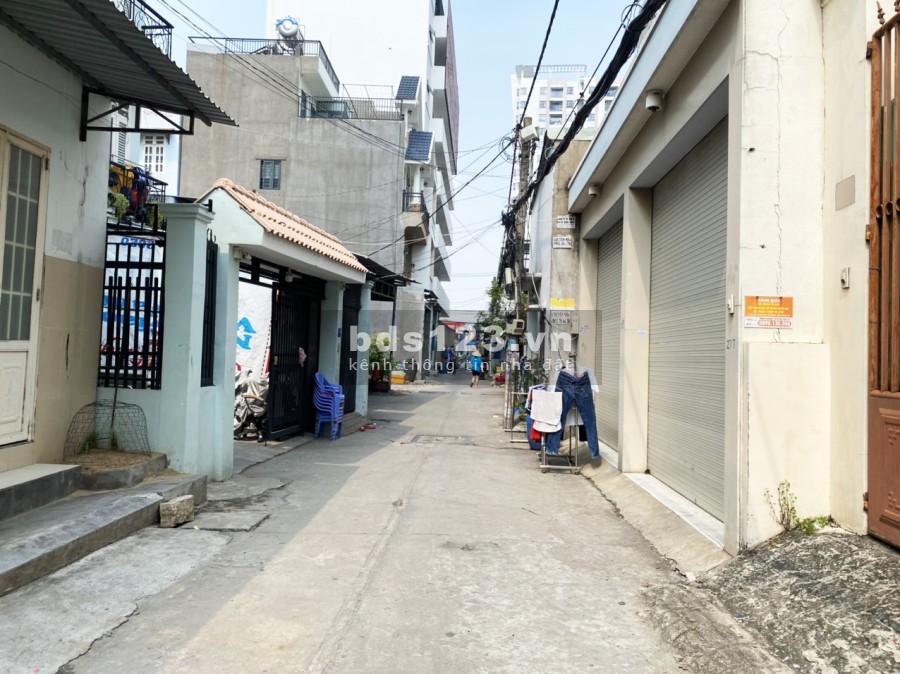 Bán nhà hẻm xe hơi đường Nguyễn Thị Thập, phường Tân Phú , Quận 7, 3 lầu đúc kiên cố