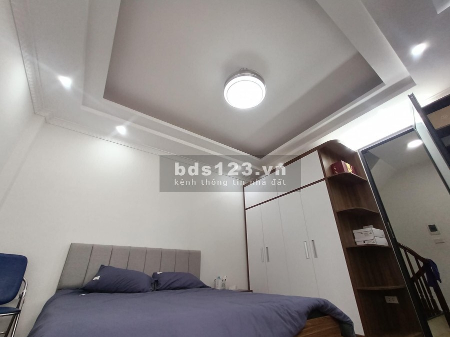 Chính chủ cần bán nhà nguyên căn đường Nguyễn Sơn, diện tích sử dụng 36m2, giá tốt
