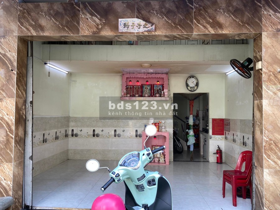 Cho thuê mặt bằng gần Chợ, Siêu thị, Trường học, Bệnh Viện, Trung tâm thương mại, Nhà sách