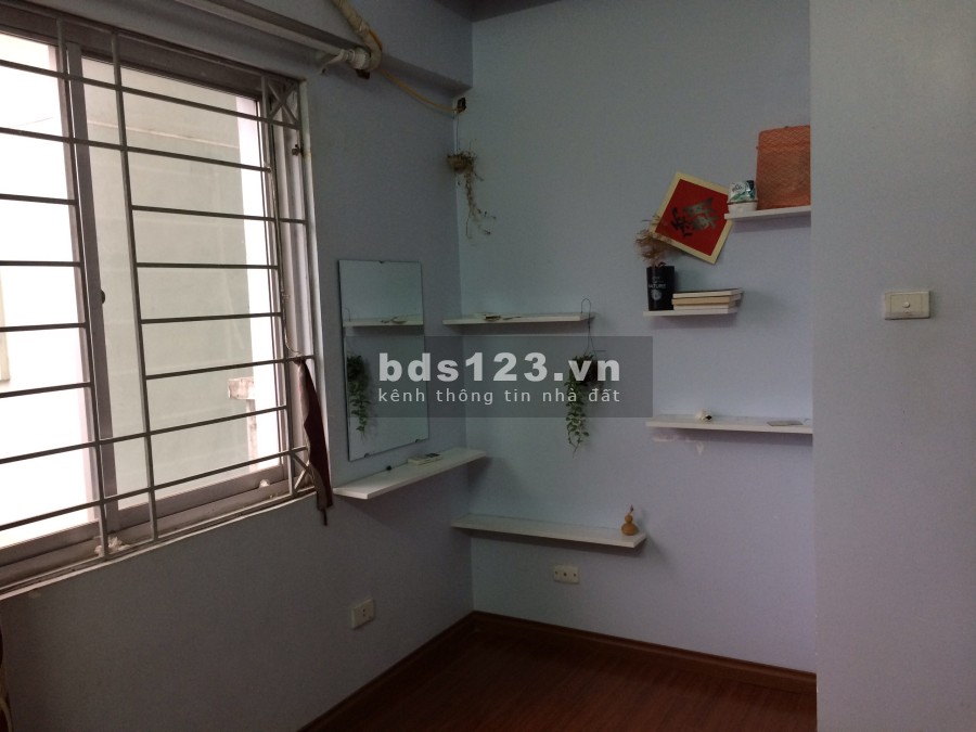 Cho thuê căn hộ tầng 11 N4D mặt đường Lê Văn Lương, 3 phòng, 79 m2 giá 8.5 triệu