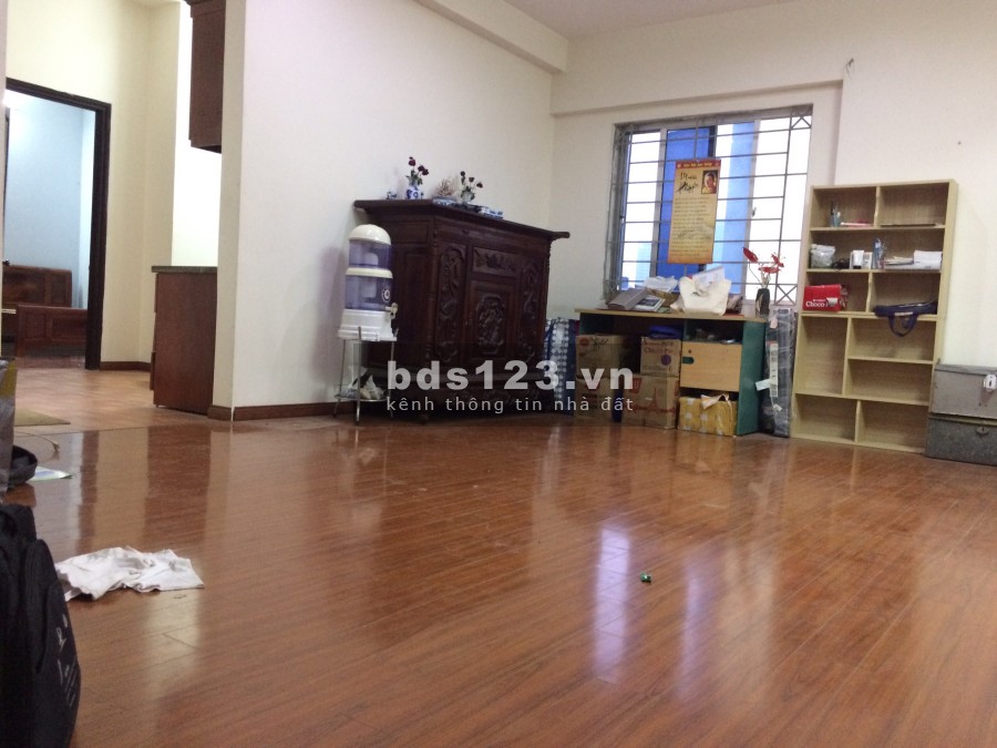 Cho thuê căn hộ tầng 11 N4D mặt đường Lê Văn Lương, 3 phòng, 79 m2 giá 8.5 triệu