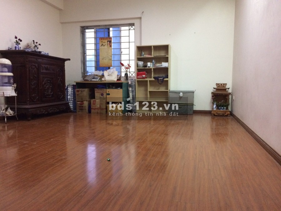 Cho thuê căn hộ tầng 11 N4D mặt đường Lê Văn Lương, 3 phòng, 79 m2 giá 8.5 triệu