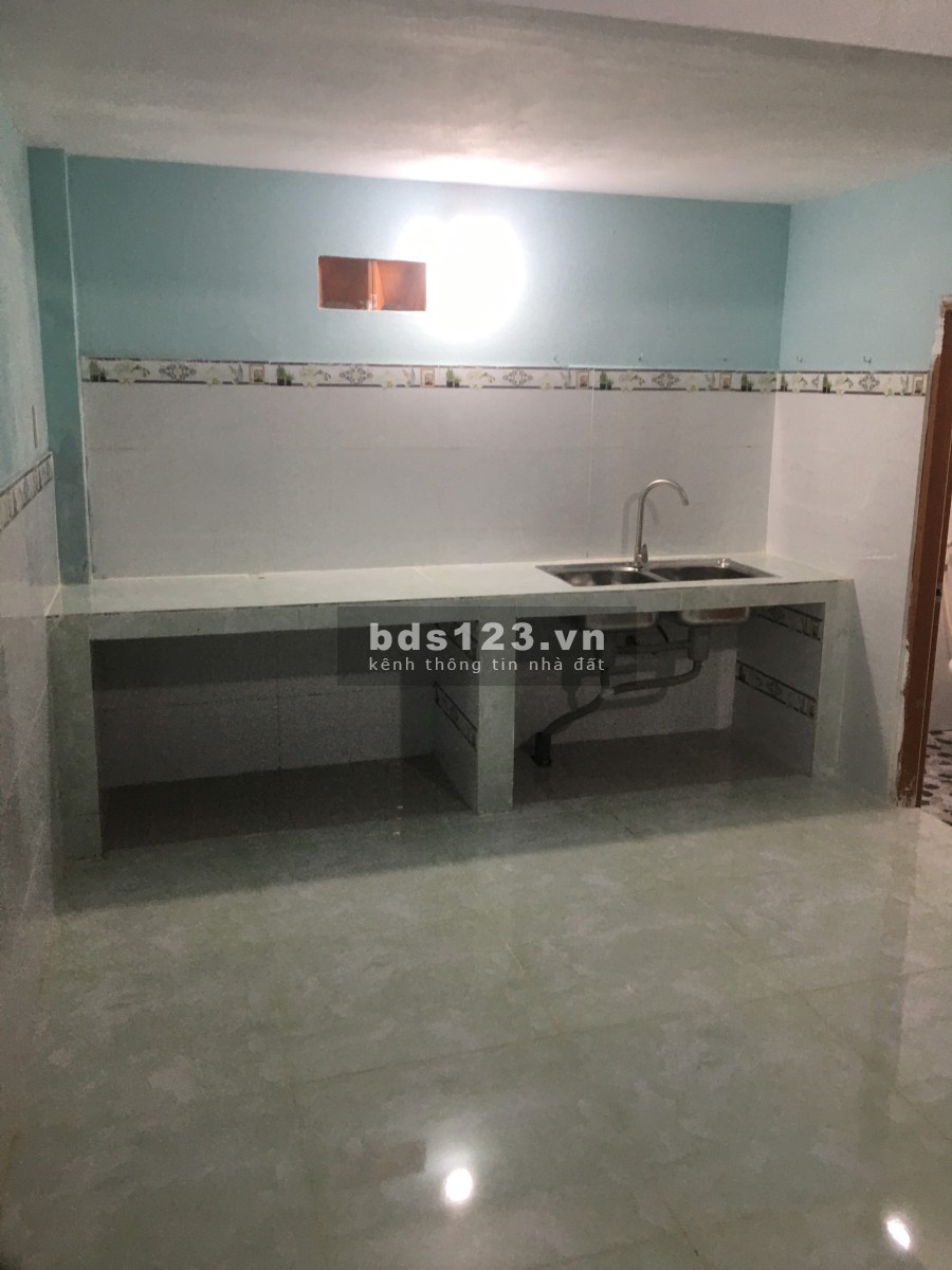Kẹt tiền chính chủ cần bán dãy nhà trọ mới xây giấy tờ sổ sách đầy đủ, liên hệ 0933717255