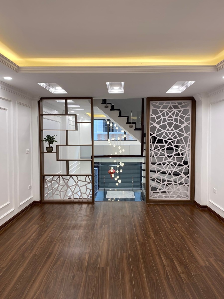 Siêu phẩm Thanh Xuân, ô tô đỗ cửa kinh doanh đỉnh, thuận tiện làm văn phòng giá 7.2 tỷ
