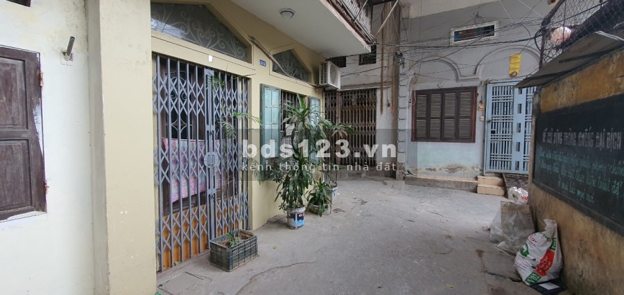Cho thuê nhà Tập thể tầng 1 để ở vừa kinh doanh hoặc làm văn phòng liên hệ 0973433088