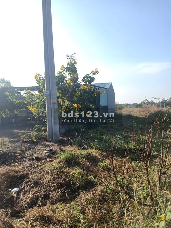 Bán đất nền thích hợp đầu tư kinh doanh pháp lý đầy đủ, giá tốt liên hệ 0937757309