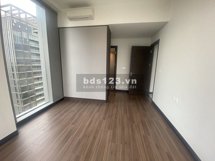 Chủ gửi bán gấp căn hộ Empire City gía tốt liên hệ 0932.689.228 giá bán 10.7 tỷ, sổ chính chủ