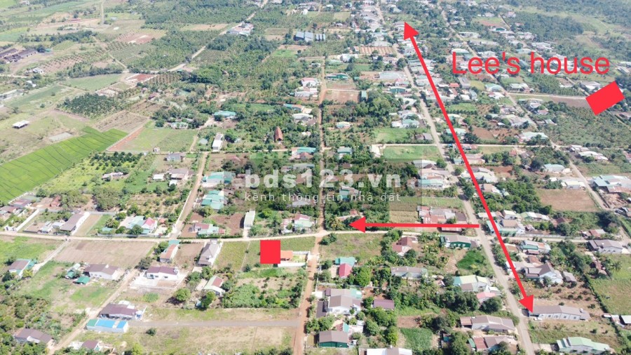 Bán gấp 2 lô liền kề đẹp hẻm Cấp 1 Liên Thôn 8 - Cư Êbur gần Homestay Lee's House