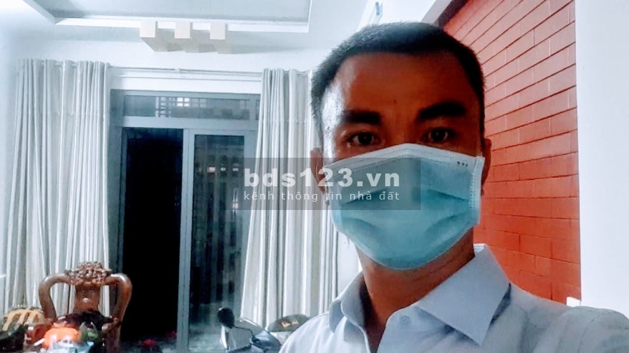 Bán gấp nhà nguyên căn 3 tầng diện tích sử dụng 60m2, P8, Gò Vấp, tặng nội thất