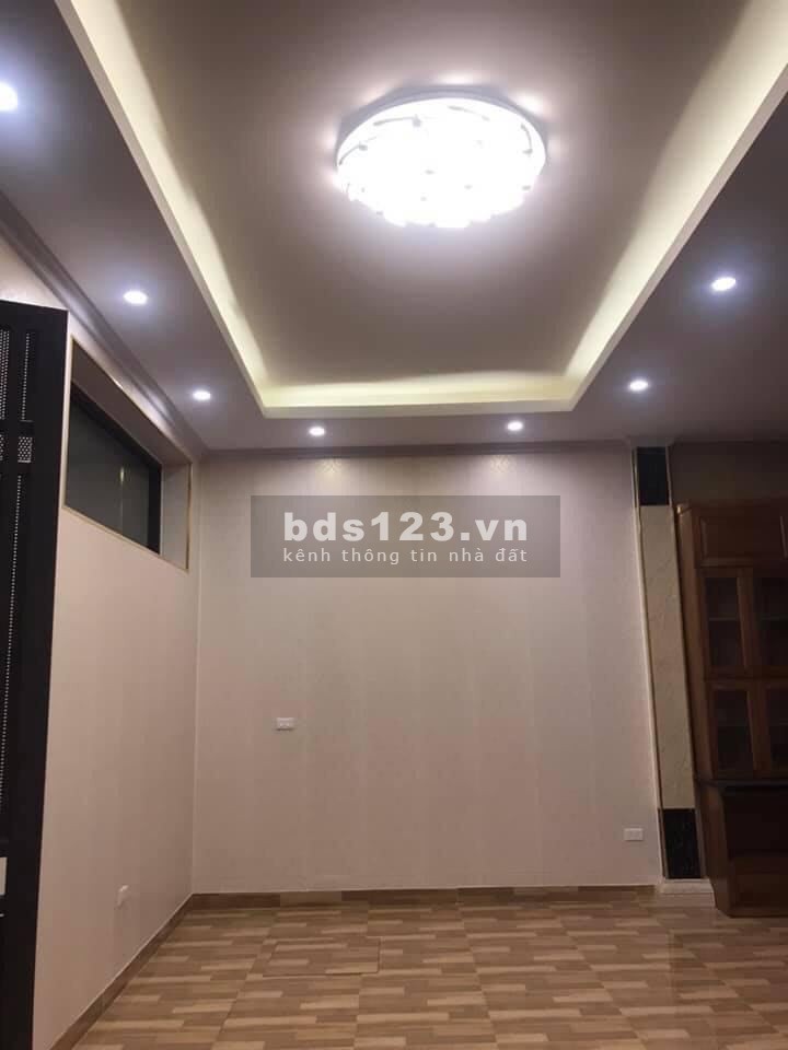 Cần tiền bán gấp nhà trung tâm Mỹ Đình - ngõ lớn, an ninh đỉnh, dân trí cao lh 0985480997