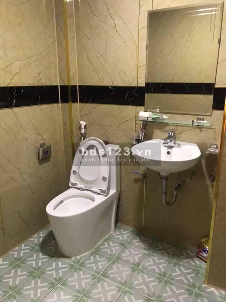 Cần tiền bán gấp nhà trung tâm Mỹ Đình - ngõ lớn, an ninh đỉnh, dân trí cao lh 0985480997