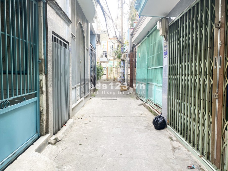 Bán nhà hẻm 271 đường Lê Văn Lương, phường Tân Quy, Quận 7 giá 4.3 tỷ, thương lượng