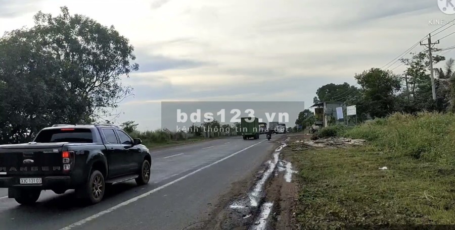 Bán gấp lô đất tại xã Đồng Tâm, cách Quốc Lộ 14 chỉ 200m giá rẻ sổ riêng từng lô, giá tốt