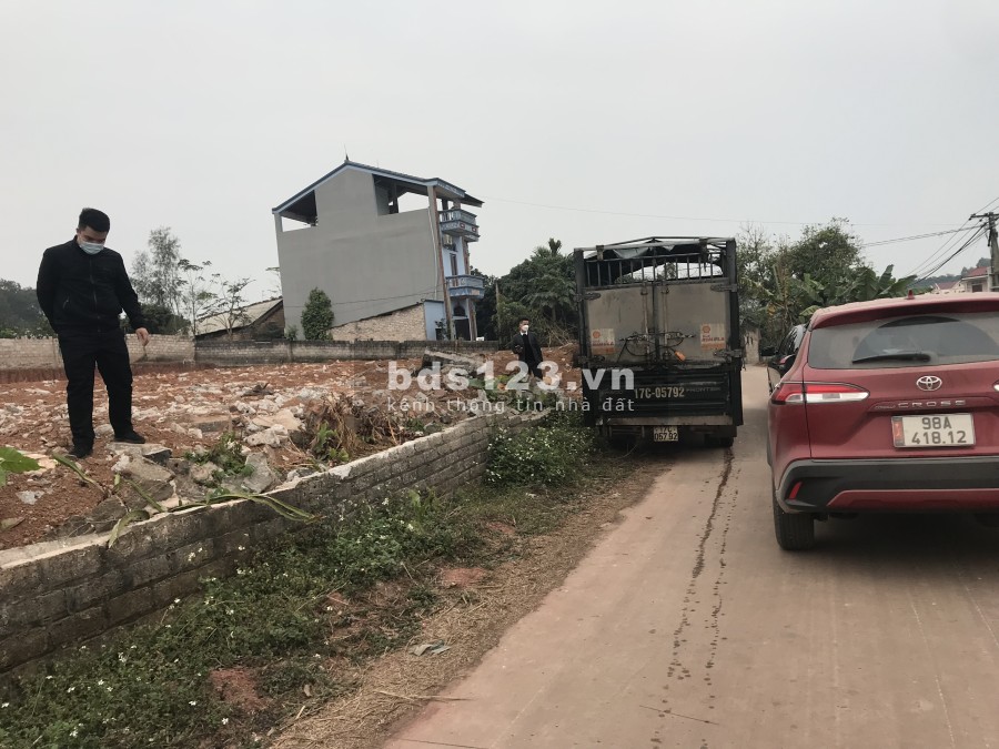 Đất nền Tiên Lục- Lạng Giang giá đầu tư sinh lời 6xx sổ chính chủ, giá tốt, khu dân cư đông đúc