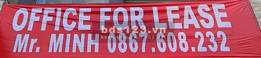 Cho thuê toà nhà văn phòng diện tích sử dụng 800m2 công năng đầy đủ, giá tốt, khu dân cư đông
