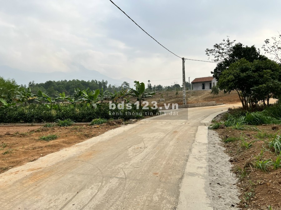 16 sào đất nghỉ dưỡng tại Ba Trại, Ba Vì, đường lớn, xe vào tận đất, liên hệ 0988303298