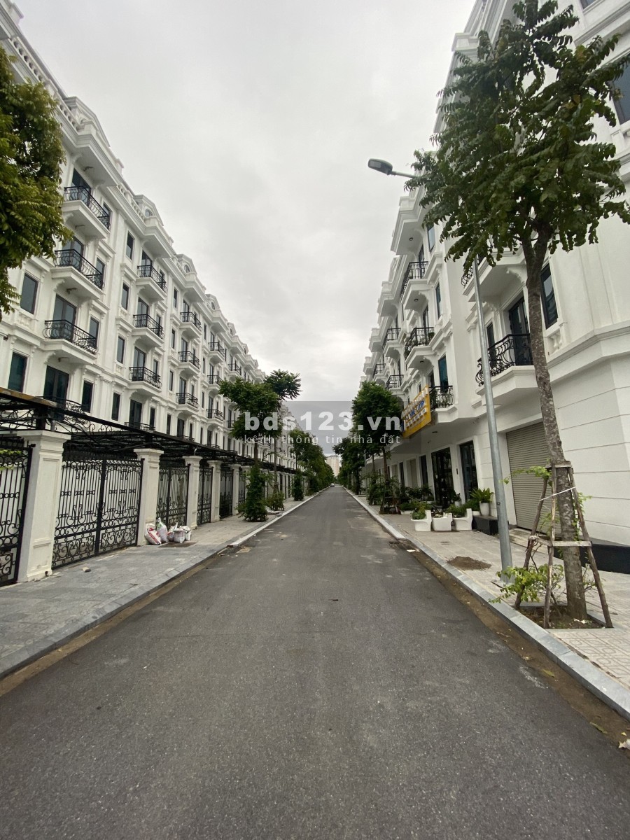 Chính chủ gửi bán shophouse có hầm Kiến Hưng Luxury mặt tiền đường Phúc La rẻ hơn thị trường 2 tỷ