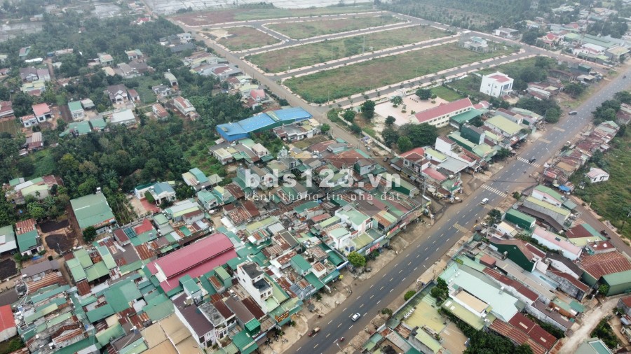 Cần bán 2 lô đất A9-32, 33 tại xã Ea Knuếc km19, Quốc Lộ 26 giá chưa đến 1 tỷ 2