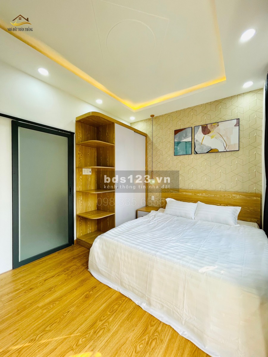 Bán Nhà khu dân trí cao, tặng đầy đủ nội thất P16 Quận Gò Vấp tiện ích xung quanh dầy đủ