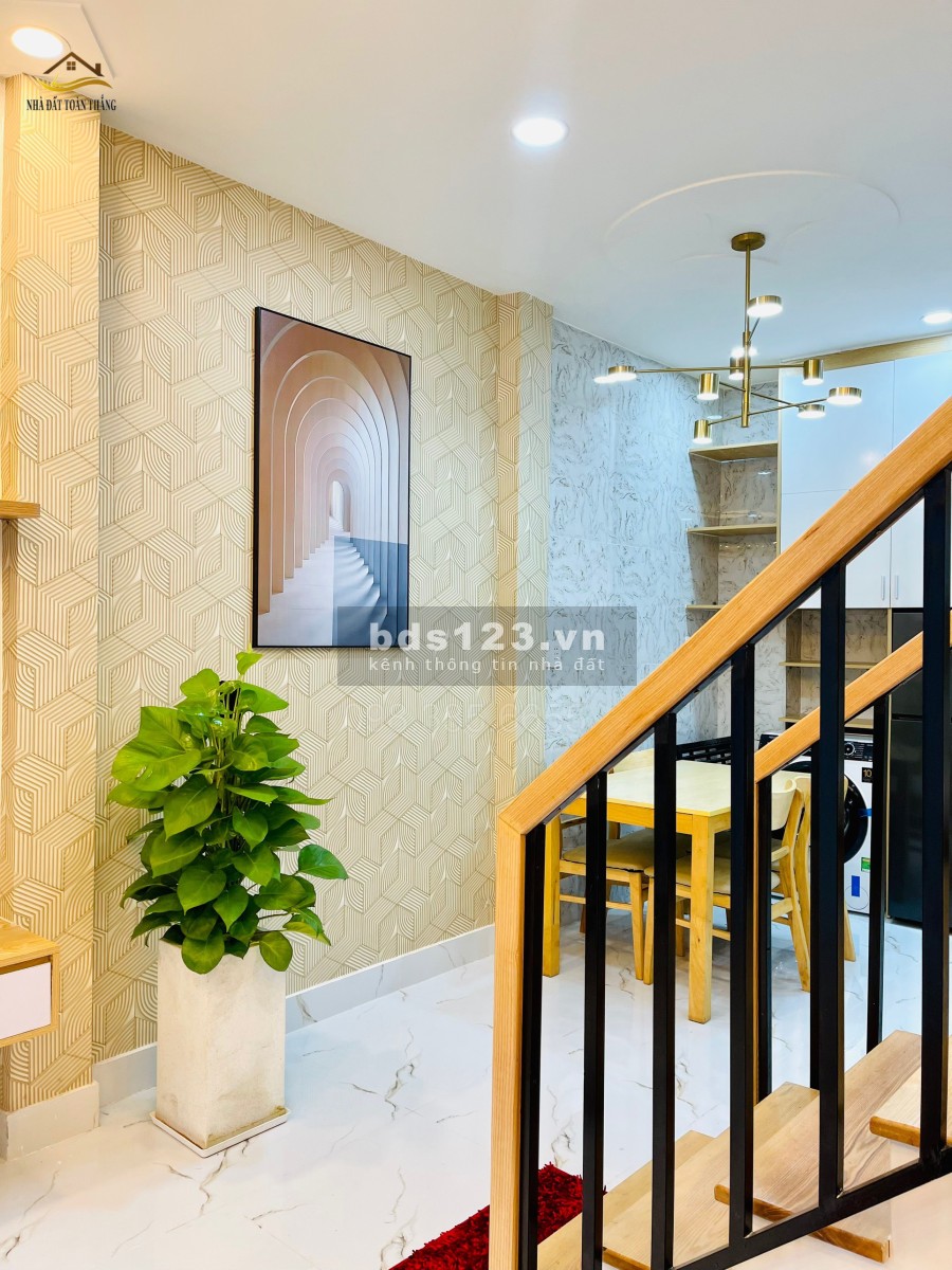 Bán Nhà khu dân trí cao, tặng đầy đủ nội thất P16 Quận Gò Vấp tiện ích xung quanh dầy đủ