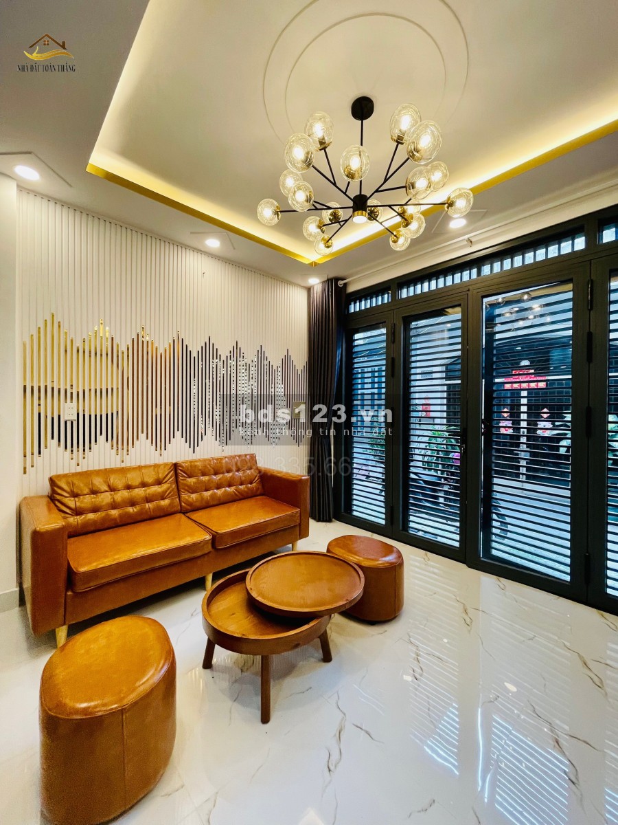 Bán Nhà khu dân trí cao, tặng đầy đủ nội thất P16 Quận Gò Vấp tiện ích xung quanh dầy đủ