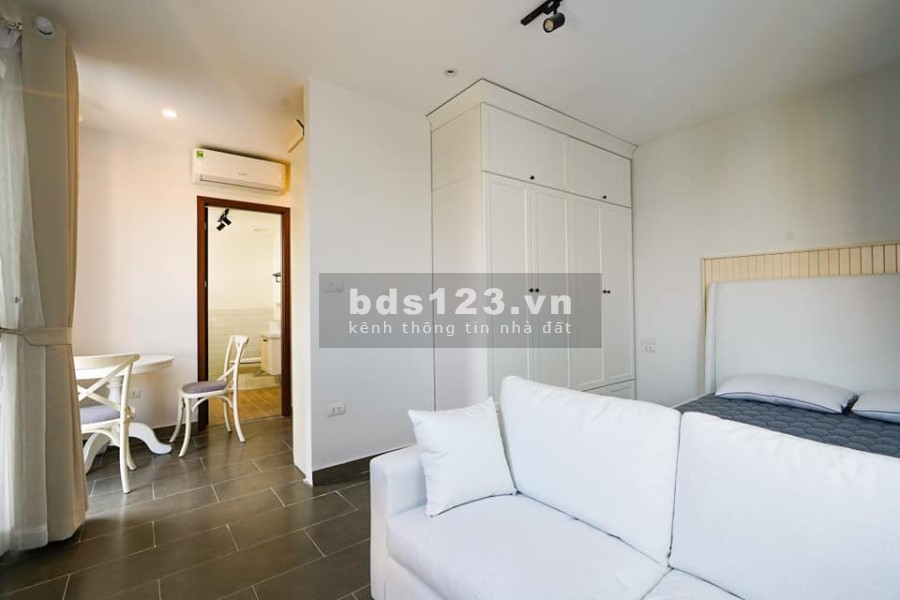 Bán nhà nguyên căn Bồ Ngọc Thuỵ lô góc 3 mặt thoáng, gần phố tiện ích đủ, lh 0865718799