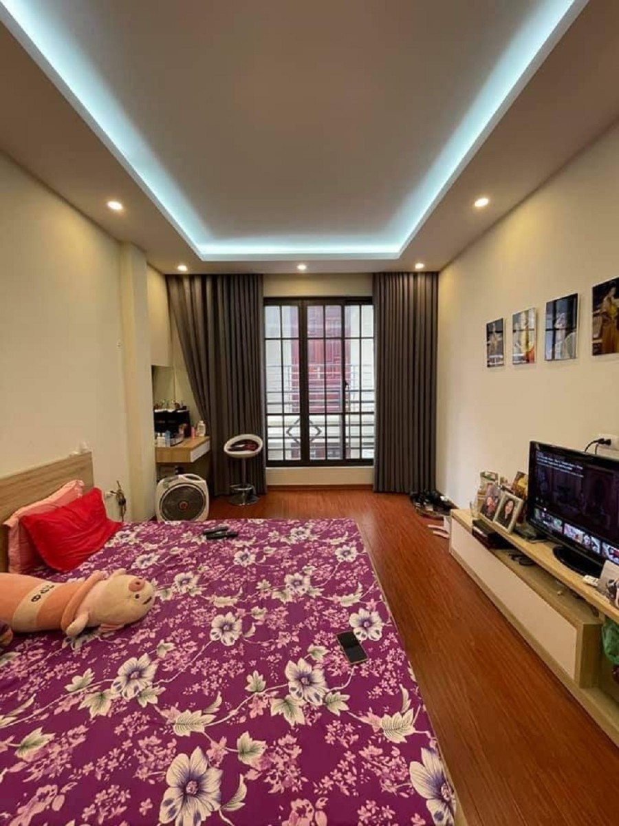 Bán nhà đẹp Âu Cơ Tây Hồ, ngõ nông, cách ôtô tránh 20m dt 45m², 4 tầng, giá tốt chỉ 3,9 tỷ