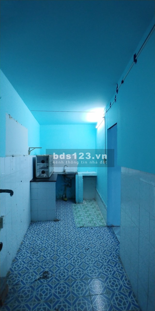Chính chủ cho thuê nhà nguyên căn còn mới khu dân cư, có sẵn đầy đủ tiện ích, giá 7 triệu/tháng
