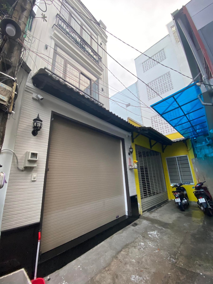 Bán nhà Nguyễn Hồng Đào, Bàu Cát, Tân Bình, diện tích sử dụng 102m2, hẻm 4m giá chỉ 9 tỷ