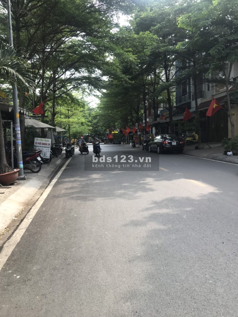 Bán nhà Bệt Thự thộc khu nhà ở Hiệp Bình, đường Hiệp bình, thành phố Thủ Đức