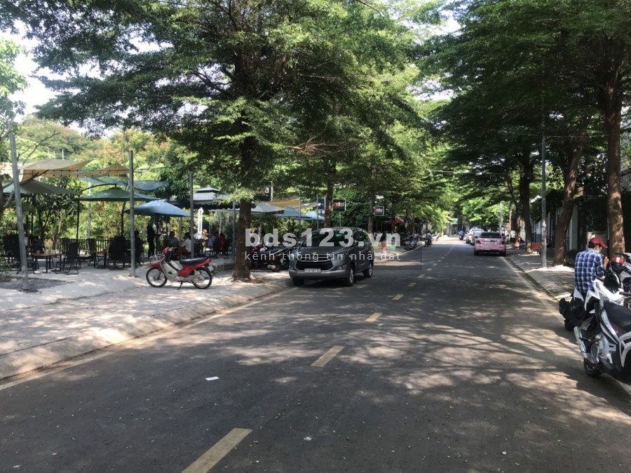 Bán nhà Bệt Thự thộc khu nhà ở Hiệp Bình, đường Hiệp bình, thành phố Thủ Đức
