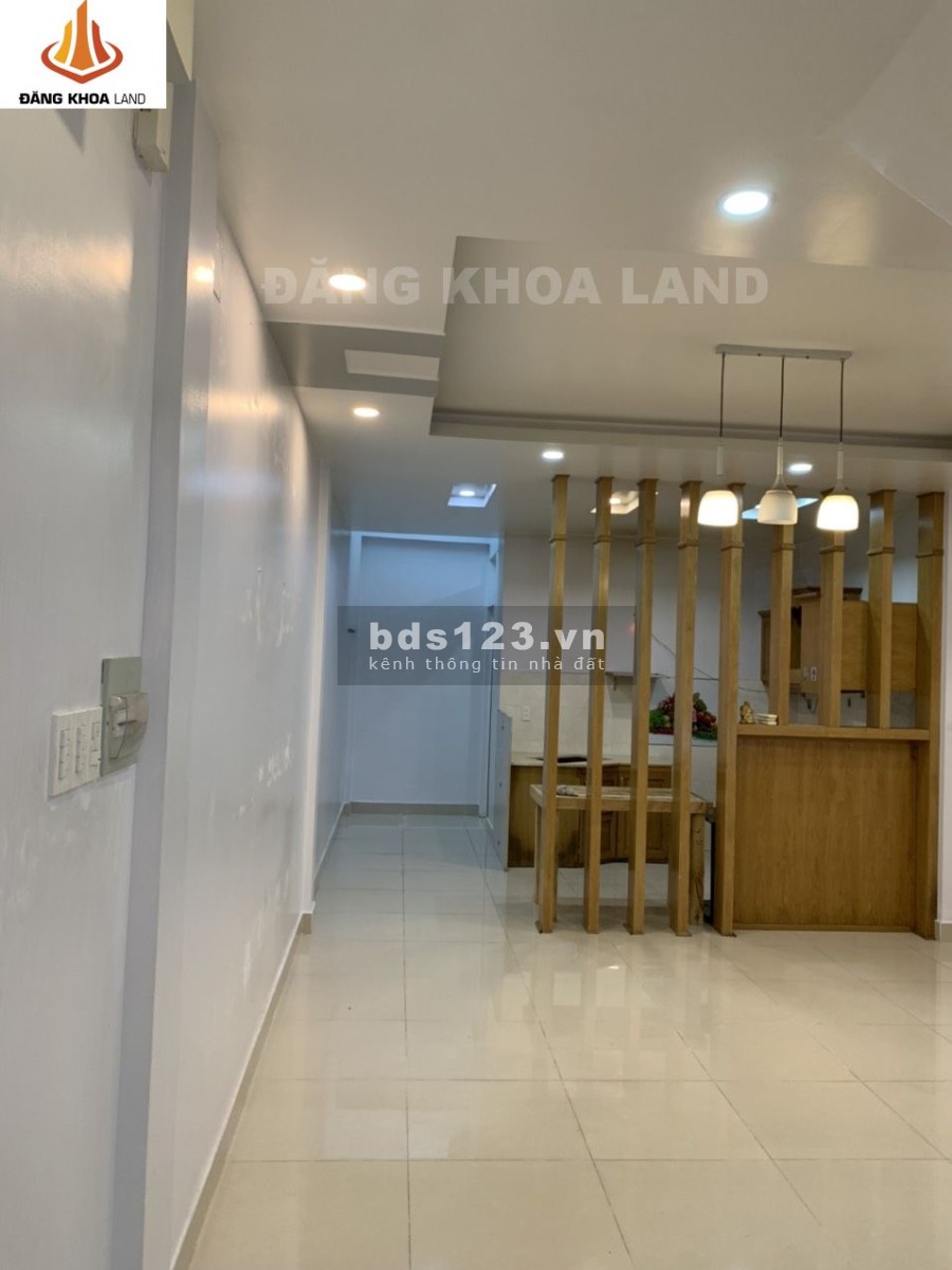 Cho thuê nhà đường Quốc Lộ 13, phường Hiệp Bình Phước. Hẻm oto. Nhà 1 trệt 3 lầu