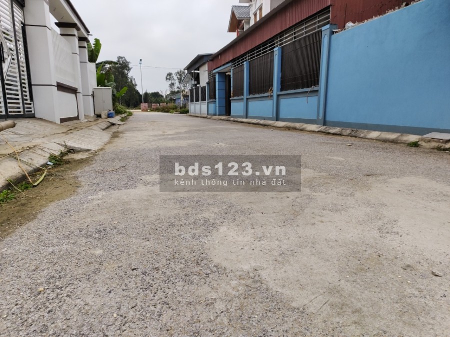 Bán đất nở hậu diện tích sử dụng 199m2, lô góc Đại lộ Nam Sông Mã sổ đỏ trao tay, lhcc