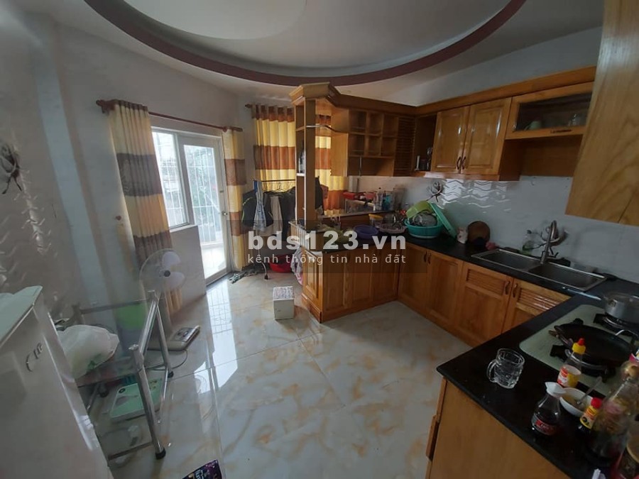 Bán nhà CMT8 Quận 10, 38m2 4.2x9, 5 tầng mới đẹp, hẻm thoáng gần Metro, giá chỉ 5.6 tỷ TL