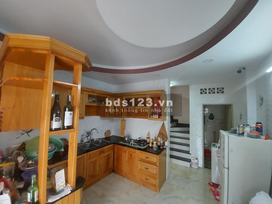 Bán nhà CMT8 Quận 10, 38m2 4.2x9, 5 tầng mới đẹp, hẻm thoáng gần Metro, giá chỉ 5.6 tỷ TL