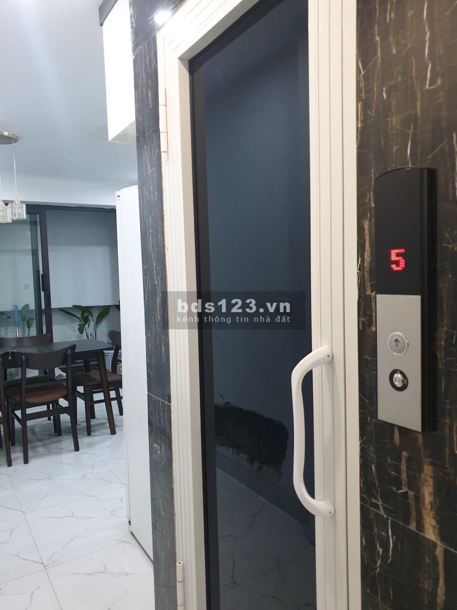 Bán nhà Bà Triệu Quận Hà Đông đúc 5 tầng thang máy đầy đủ tiện nghi, nội thất, kiến trúc hiện đại