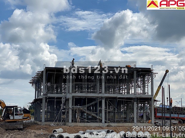 Tôi cần bán gấp lô đất 80m2 full thổ cư xây nhà ngay, gần KCN bàu bàng, cách QL 13 500m có sổ hồng