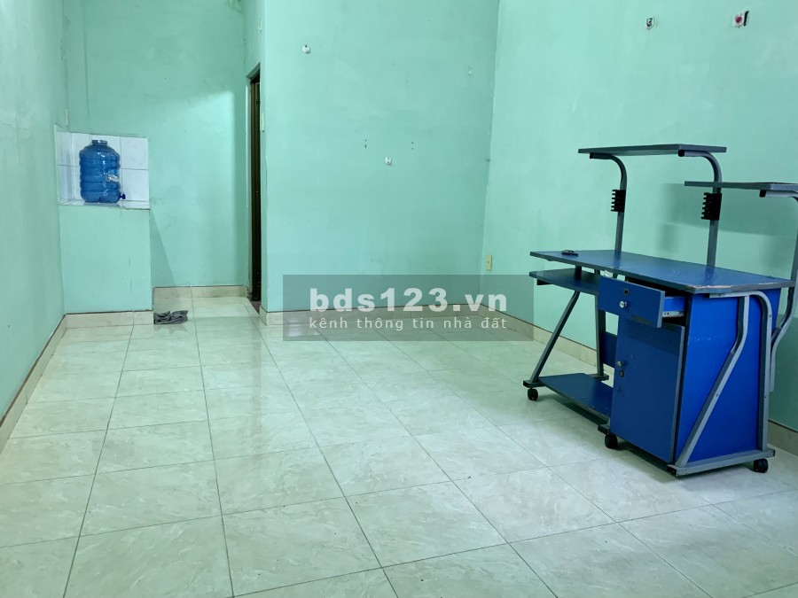 Cho thuê phòng trọ Phạm Văn Chí Quận 6 diện tích 15m2, giá 1.9 triệu/tháng