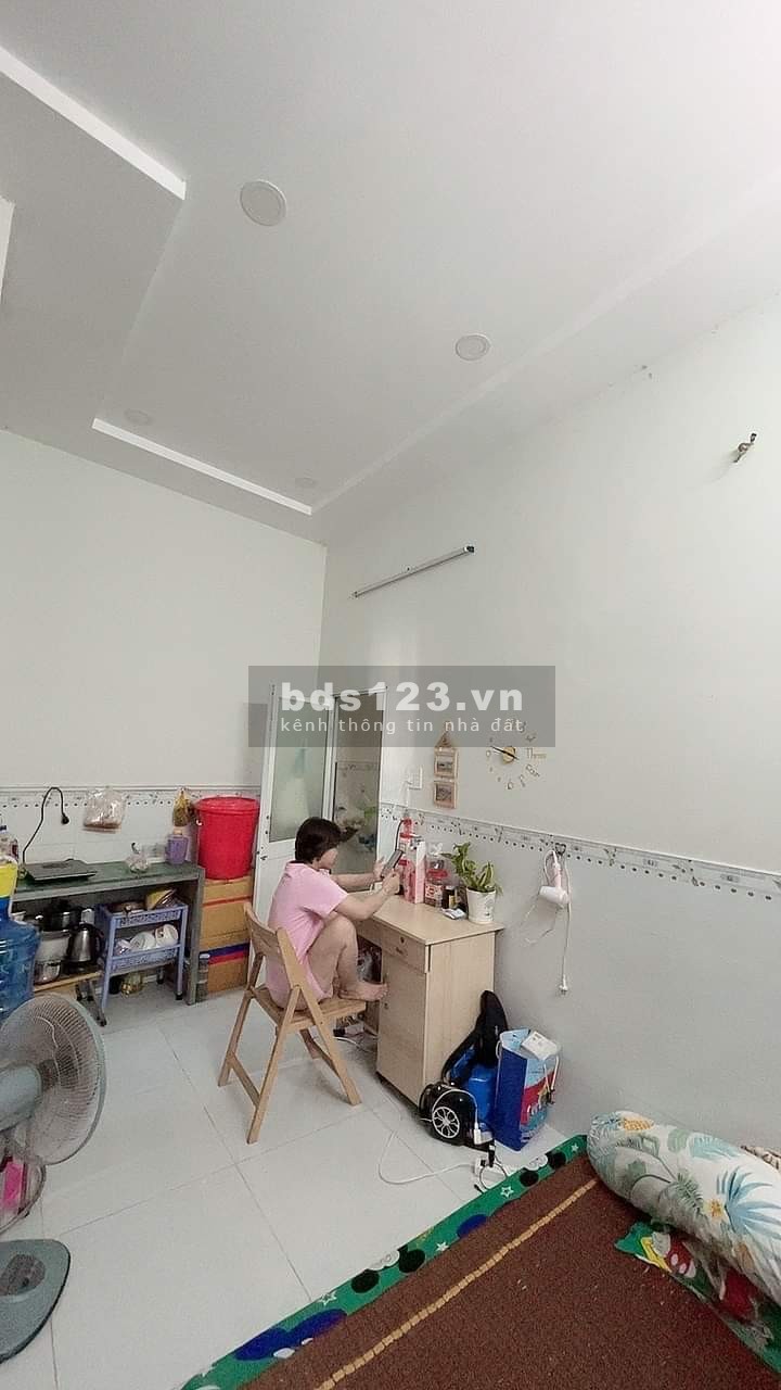Bán nhà Tân Bình Siêu rẻ 78m² 5.25 tỷ 6pn Trần Văn Quang phường 10 Quận Tân Bình