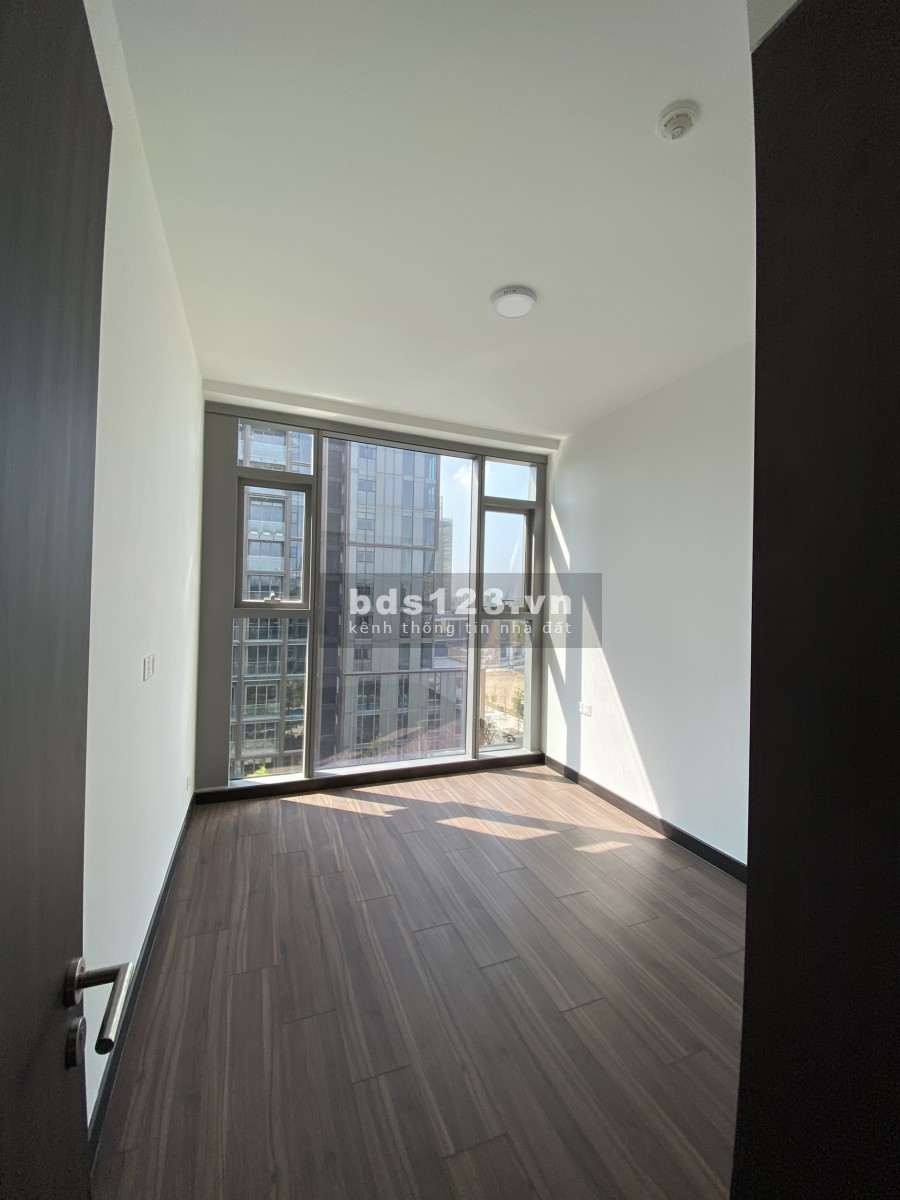 Chuyển nhượng căn hộ Empire City gía bán chỉ 11,5 tỷ đầy đủ nội thất, giá tốt khu dân trí cao