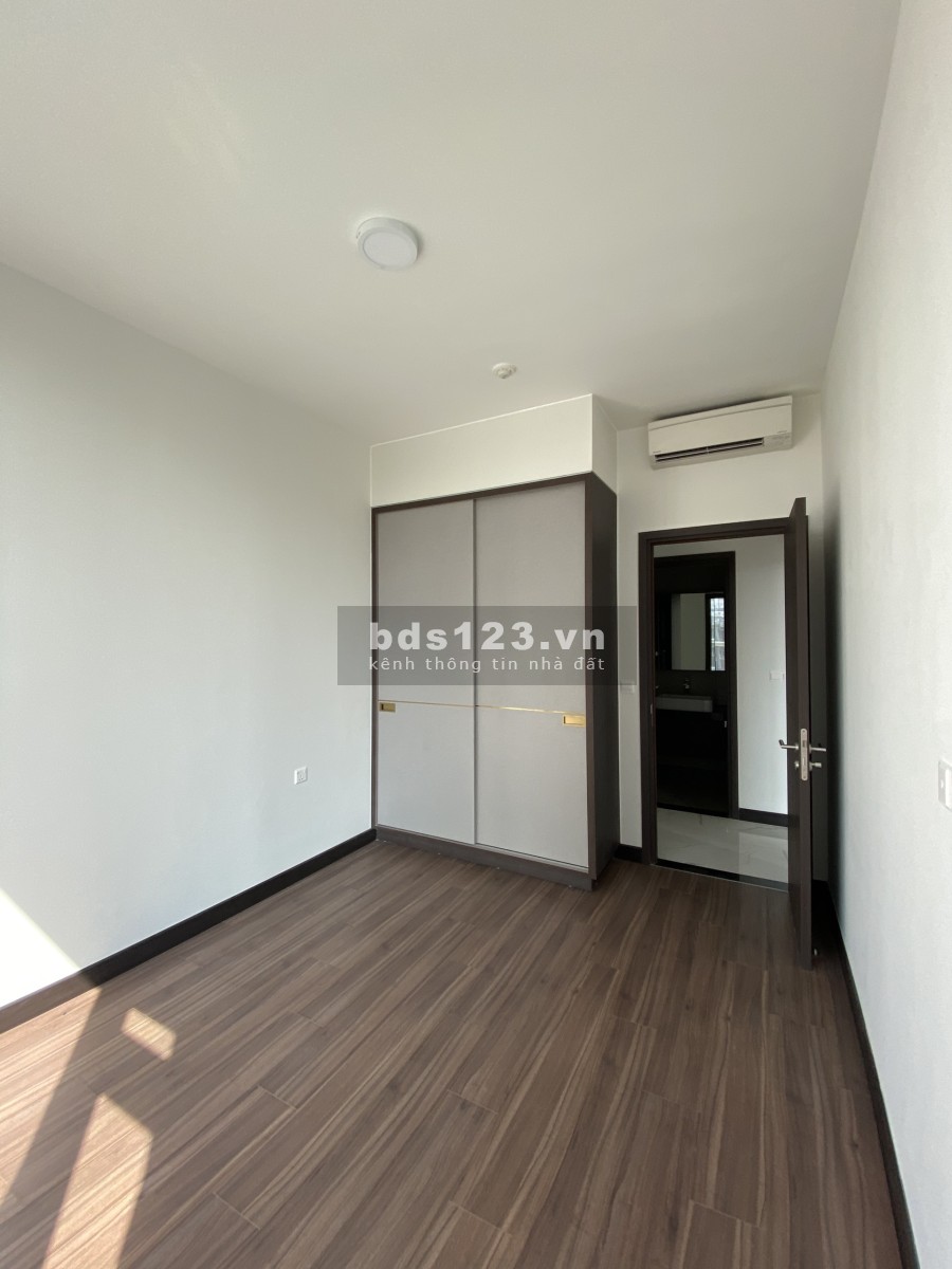 Chuyển nhượng căn hộ Empire City gía bán chỉ 11,5 tỷ đầy đủ nội thất, giá tốt khu dân trí cao