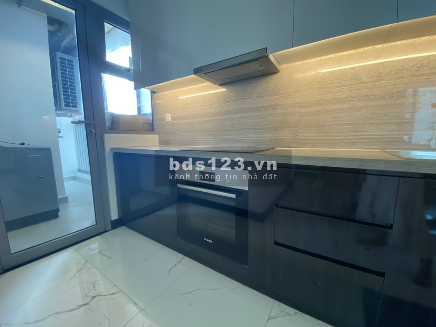 Căn hộ Empire City cần cho thuê 2PN. Liên hệ: 0932 689 228, giá 26 triệu/tháng, tiện ích đủ