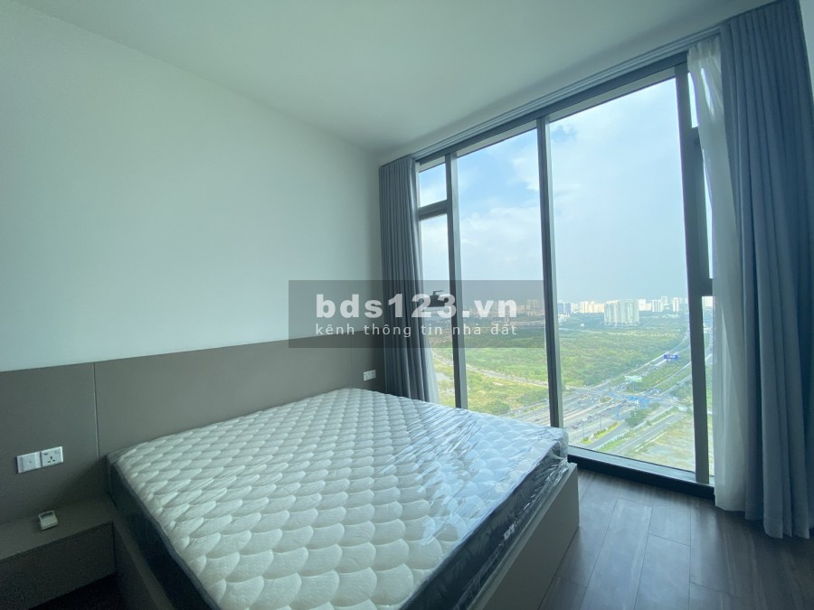 Căn hộ Empire City cần cho thuê 2PN. Liên hệ: 0932 689 228, giá 26 triệu/tháng, tiện ích đủ