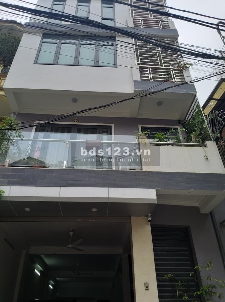 Nhà đẹp 4 Tầng ngõ thông đi các ngả, nhà đẹp vừa xây xong giá bán tiện đầu tư 3.45 tỷ