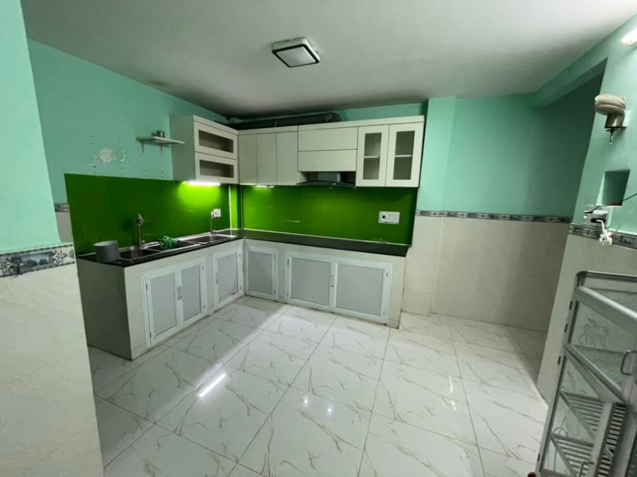 Bán nhà Huỳnh Tấn Phát. Q.7, 3 tầng diện tích nguyên căn 48m2, giá bán chỉ 3.3 tỷ khu dân cư