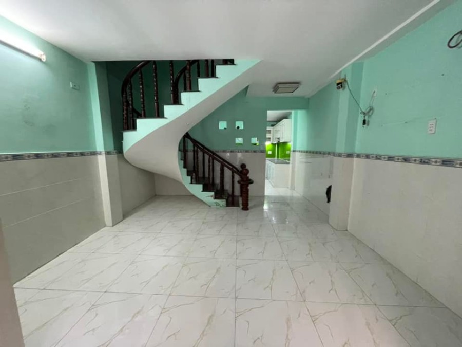 Bán nhà Huỳnh Tấn Phát. Q.7, 3 tầng diện tích nguyên căn 48m2, giá bán chỉ 3.3 tỷ khu dân cư