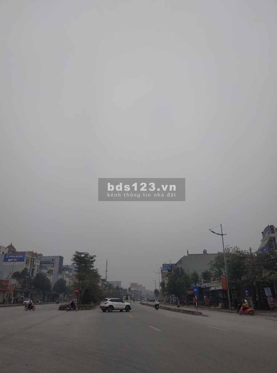 Cần bán mảnh đất mặt đường QL6 thị trấn Chúc Sơn, Chương Mỹ,HN 190m2 Giá 11 tỷ