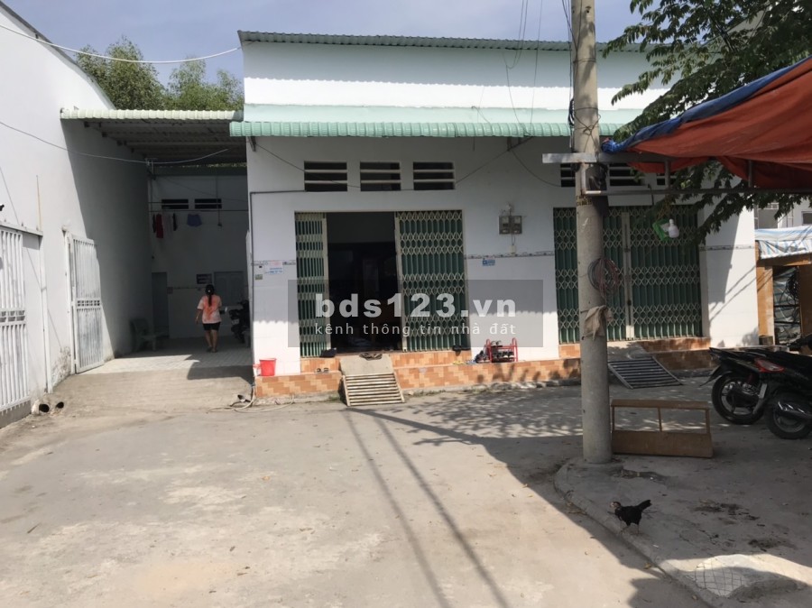 Cần Bán dãy nhà trọ đang kinh doanh thu nhập hơn 40 triệu/tháng liên hệ 0918181892