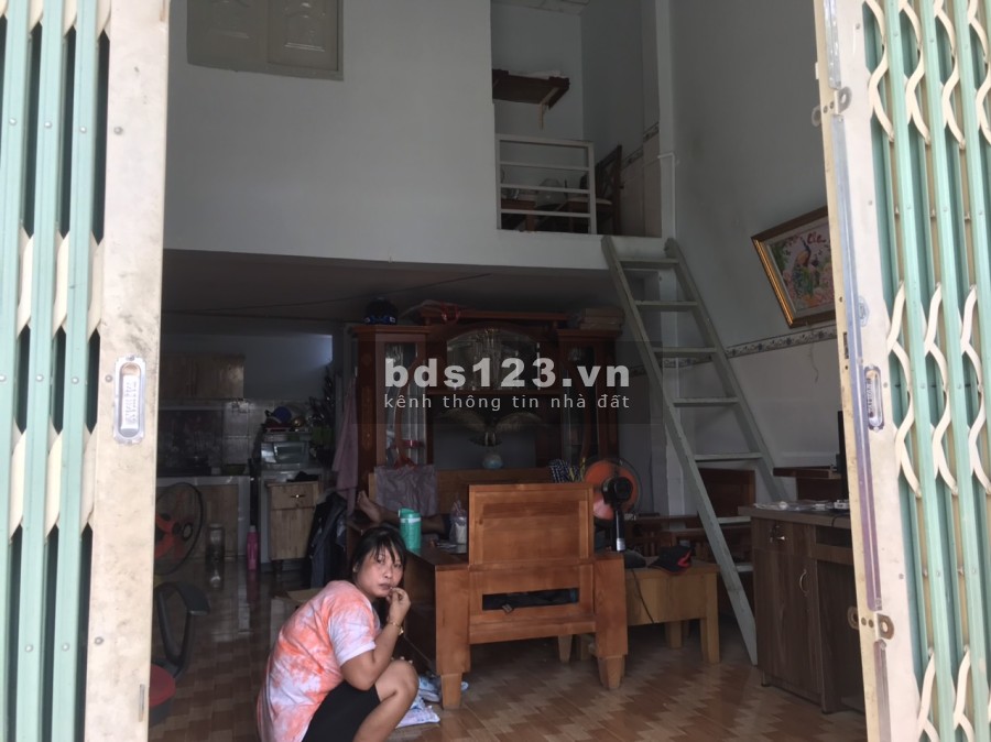Cần Bán dãy nhà trọ đang kinh doanh thu nhập hơn 40 triệu/tháng liên hệ 0918181892